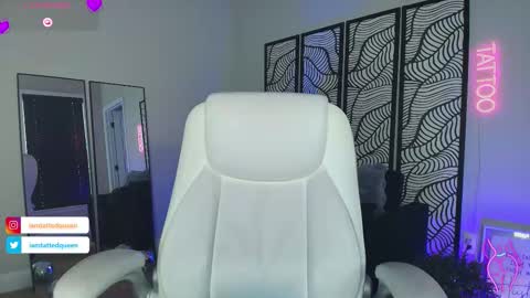 Snapshot of tatted_vixen chatting on October 2025 09:48:02 PM Tatted Queen online show from October 2025 09:48:02 PM