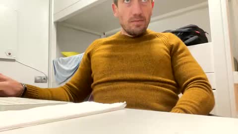 Tatuador40 online show from December 2024 11:31:02 PM