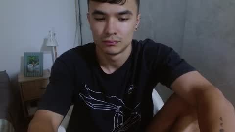 taurus4k online show from December 2024 07:54:01 PM