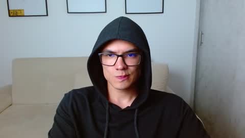 taurus4k online show from February 2025 01:04:01 AM