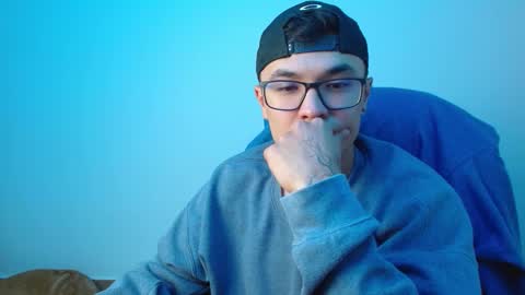 taurus4k online show from February 2025 01:08:01 AM