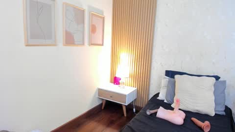 Snapshot of taylor_bennet chatting on October 2025 12:07:02 PM Taylor Bennet online show from October 2025 12:07:02 PM