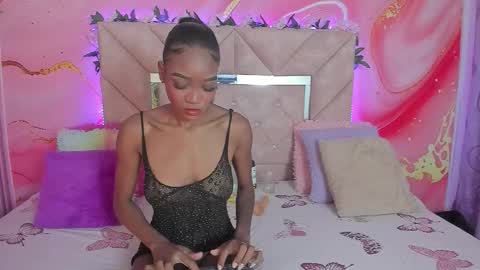 Oriana online show from September 2025 11:00:01 AM