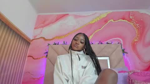 Oriana online show from October 2025 11:00:01 AM