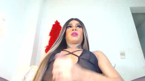taylorqueensex online show from December 2024 12:05:01 PM