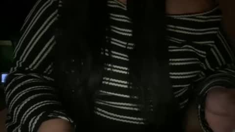 Amelia Solstice online show from November 2025 04:57:02 AM