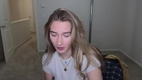 Snapshot of teamtragic chatting on October 2025 02:32:01 AM Katy online show from October 2025 02:32:01 AM