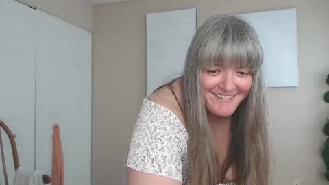 Snapshot of teases chatting on October 2025 05:00:01 PM teases online show from October 2025 05:00:01 PM