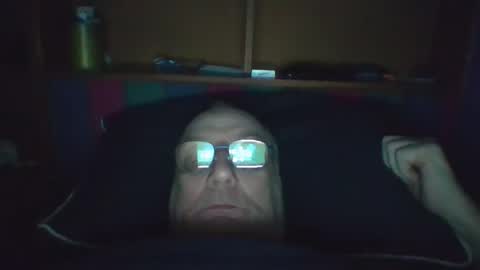 Snapshot of tebb61 chatting on November 2025 08:15:02 AM Mark online show from November 2025 08:15:02 AM