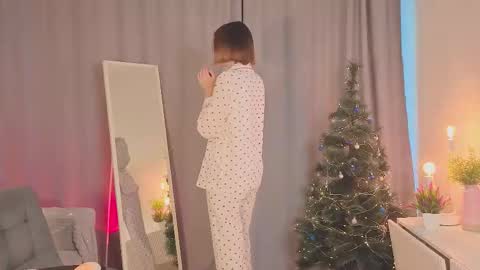 Snapshot of tecna_tonic chatting on December 2025 06:07:02 AM all me precious online show from December 2025 06:07:02 AM