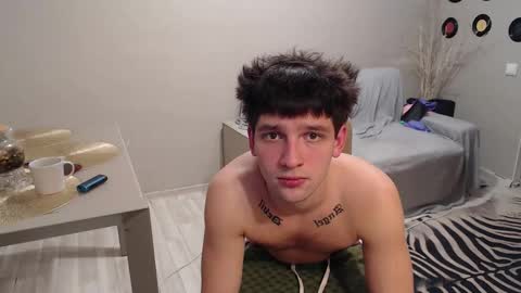 Teddy online show from October 2025 07:13:01 PM