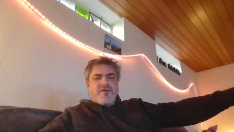Peter online show from February 2025 07:31:02 AM