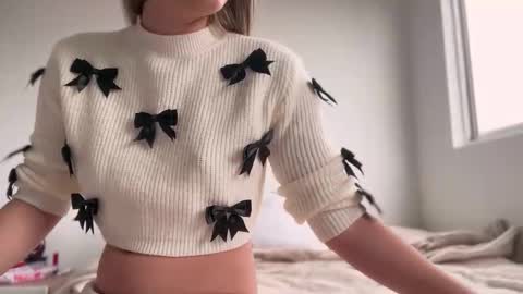 Snapshot of teffsweet18 chatting on October 2025 01:33:02 PM Amy No penetration Virgiin giirl online show from October 2025 01:33:02 PM