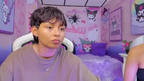 Stefani  online show from October 2025 09:06:01 PM