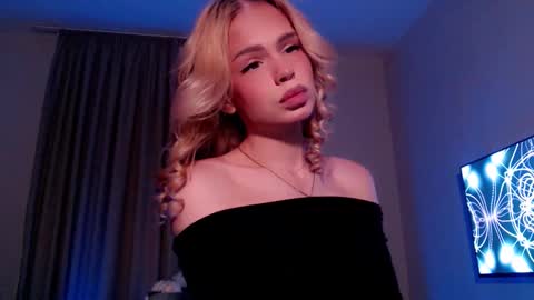 temberli online show from November 2025 11:26:01 PM