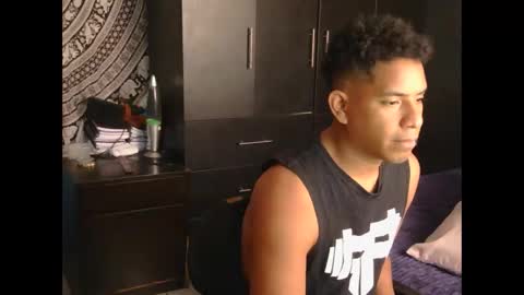 Tendajih Black online show from September 2025 06:29:02 PM