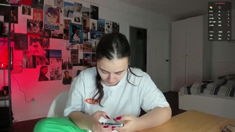 Snapshot of tenderalise chatting on December 2024 07:13:02 PM tenderalise online show from December 2024 07:13:02 PM