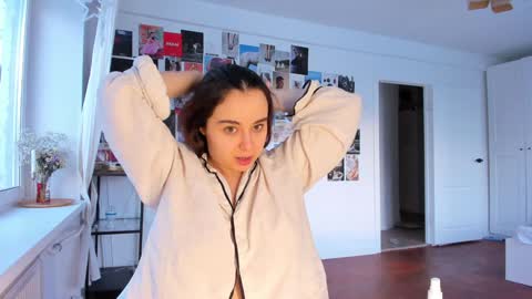 Snapshot of tenderalise chatting on January 2025 10:16:02 AM tenderalise online show from January 2025 10:16:02 AM