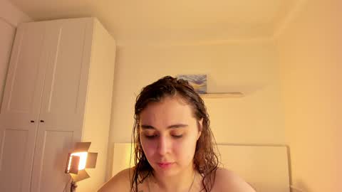Snapshot of tenderalise chatting on January 2025 11:32:02 AM tenderalise online show from January 2025 11:32:02 AM