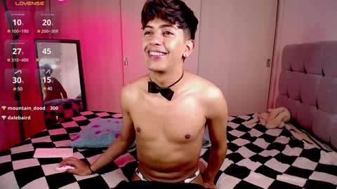 Snapshot of teobrowny_ chatting on January 2025 04:29:01 PM teo brown Independent model online show from January 2025 04:29:01 PM