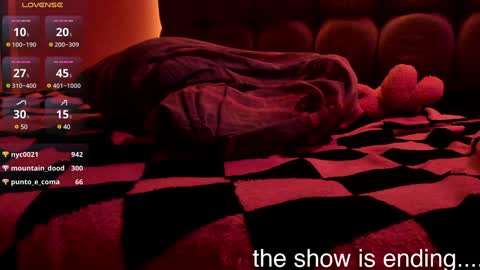 Snapshot of teobrowny_ chatting on January 2025 07:32:01 PM teo brown Independent model online show from January 2025 07:32:01 PM