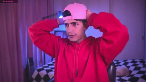 Snapshot of teobrowny_ chatting on January 2025 01:45:02 PM teo brown Independent model online show from January 2025 01:45:02 PM