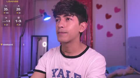 Snapshot of teobrowny_ chatting on February 2025 03:20:02 PM teo brown Independent model online show from February 2025 03:20:02 PM