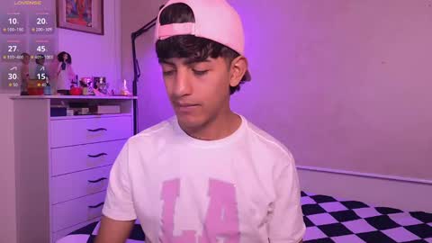 Snapshot of teobrowny_ chatting on September 2025 12:11:01 AM teo brown Independent model online show from September 2025 12:11:01 AM