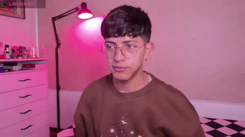 Snapshot of teobrowny_ chatting on September 2025 12:21:02 PM teo brown Independent model online show from September 2025 12:21:02 PM