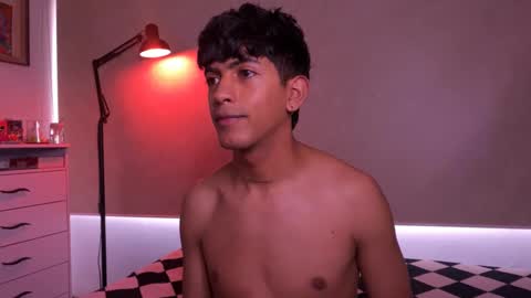 Snapshot of teobrowny_ chatting on October 2025 08:53:02 PM teo brown Independent model online show from October 2025 08:53:02 PM