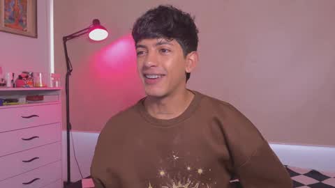 Snapshot of teobrowny_ chatting on October 2025 01:40:02 PM teo brown Independent model online show from October 2025 01:40:02 PM