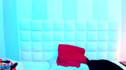 Teresa online show from March 2025 08:41:02 PM