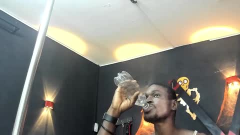 Snapshot of terranze_z chatting on October 2025 07:58:01 PM terranze_z online show from October 2025 07:58:01 PM