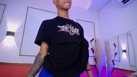 Snapshot of tessachains chatting on October 2025 03:19:01 AM tessachains online show from October 2025 03:19:01 AM