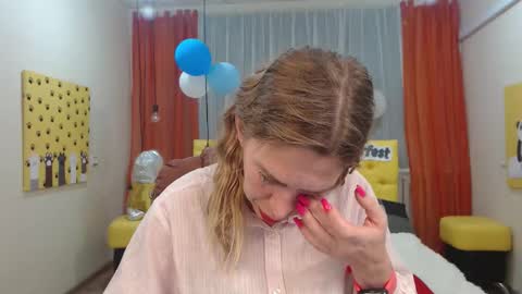 tessadaybreak online show from October 2025 06:41:02 AM