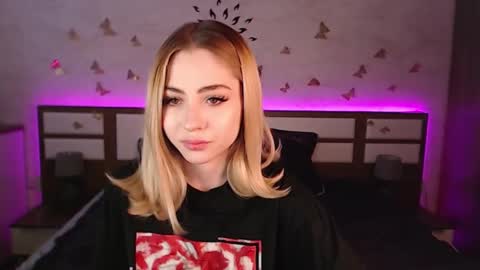 Snapshot of tessawillson chatting on February 2025 11:53:01 AM Tessa online show from February 2025 11:53:01 AM