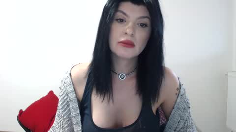 naughty tess online show from February 2025 08:00:02 AM