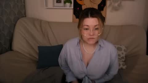 Snapshot of tesspleasure chatting on January 2025 03:07:02 AM TESSA online show from January 2025 03:07:02 AM