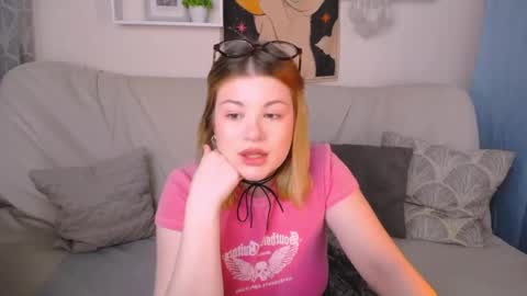 Snapshot of tesspleasure chatting on January 2025 04:47:01 AM TESSA online show from January 2025 04:47:01 AM