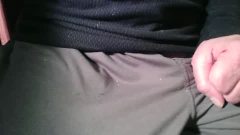 Snapshot of texan2020 chatting on December 2024 05:22:01 PM texan2020 online show from December 2024 05:22:01 PM