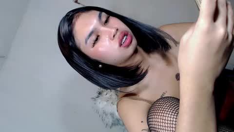 Luna online show from January 2025 04:48:02 AM