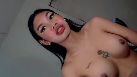 Luna online show from January 2025 08:46:01 PM