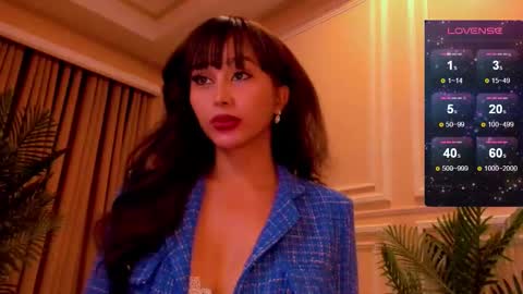 Snapshot of th3r3sa chatting on October 2025 03:54:01 PM th3r3sa online show from October 2025 03:54:01 PM