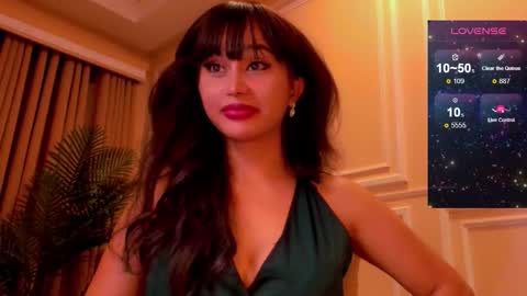 Snapshot of th3r3sa chatting on October 2025 06:49:02 PM th3r3sa online show from October 2025 06:49:02 PM