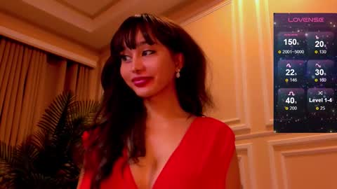 Snapshot of th3r3sa chatting on October 2025 02:26:01 PM th3r3sa online show from October 2025 02:26:01 PM