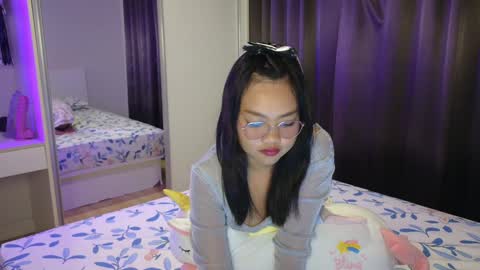AbbieThai  online show from December 2024 02:11:01 PM