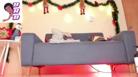 Thais online show from December 2024 03:32:02 PM