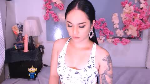 Snapshot of thalia_venture chatting on October 2025 01:29:01 PM Thalia online show from October 2025 01:29:01 PM