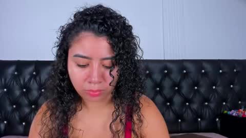 thara webstter online show from October 2025 12:17:02 PM