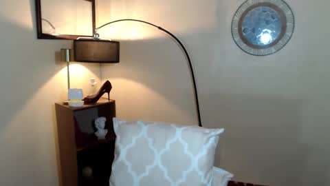 Snapshot of thatslut_deia chatting on October 2025 12:42:02 AM thatslut_deia online show from October 2025 12:42:02 AM